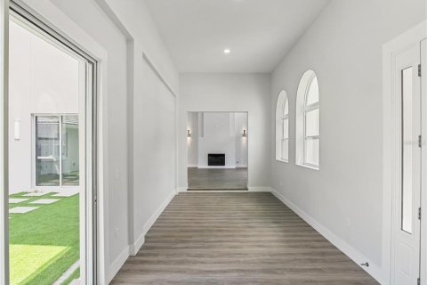 Villa ou maison à vendre à Clermont, Floride: 4 chambres, 489.22 m2 № 2206805 - photo 3