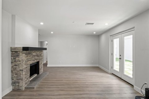 Villa ou maison à vendre à Clermont, Floride: 4 chambres, 489.22 m2 № 2206805 - photo 5