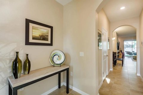 Townhouse in Sarasota, Florida 3 bedrooms, 155.43 sq.m. № 2218747 - photo 18