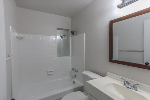 House in Citrus Springs, Florida 3 bedrooms, 116.5 sq.m. № 1819516 - photo 20