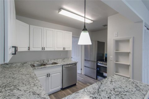 House in Citrus Springs, Florida 3 bedrooms, 116.5 sq.m. № 1819516 - photo 5