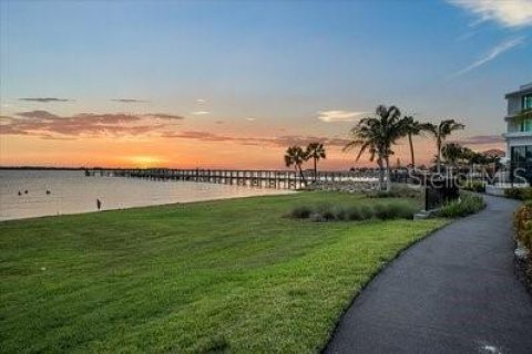 Condo in Melbourne Beach, Florida, 3 bedrooms  № 1792218 - photo 2