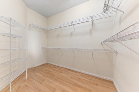 Casa en venta en Boynton Beach, Florida, 3 dormitorios, 214.79 m2 № 2388482 - foto 14