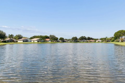 Casa en venta en Boynton Beach, Florida, 3 dormitorios, 214.79 m2 № 2388482 - foto 20