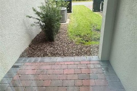 Townhouse in Winter Garden, Florida 3 bedrooms, 145.67 sq.m. № 1898881 - photo 5