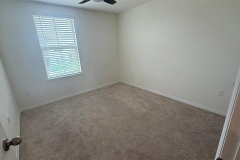 Townhouse in Winter Garden, Florida 3 bedrooms, 145.67 sq.m. № 1898881 - photo 17