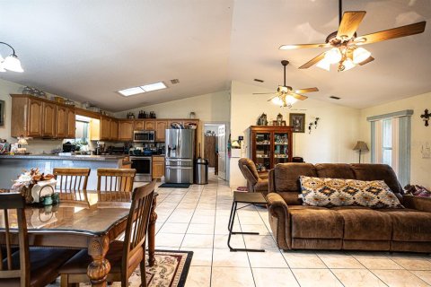Casa en venta en Winter Haven, Florida, 3 dormitorios, 150.87 m2 № 1432352 - foto 17