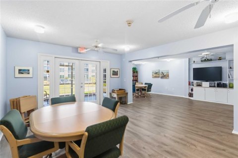 Condo in Bradenton, Florida, 2 bedrooms  № 2103630 - photo 23