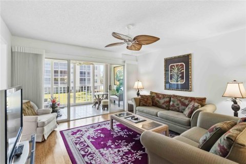 Condo in Bradenton, Florida, 2 bedrooms  № 2103630 - photo 6