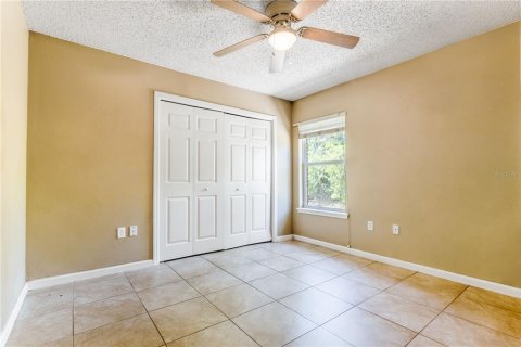 House in Palm Coast, Florida 3 bedrooms, 166.67 sq.m. № 1670154 - photo 13
