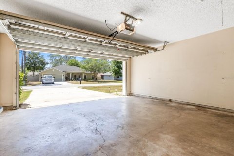 House in Palm Coast, Florida 3 bedrooms, 166.67 sq.m. № 1670154 - photo 11