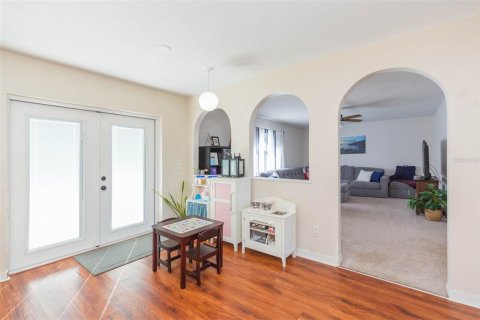 House in Land O' Lakes, Florida 4 bedrooms, 197.7 sq.m. № 1533417 - photo 11