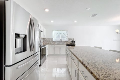 Купить виллу или дом в Маскотт, Флорида 7 комнат, 142.79м2, № 1541818 - фото 11