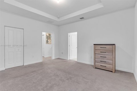 Снять в аренду таунхаус в Хомстед, Флорида 3 спальни, 169.08м2, № 1989777 - фото 12