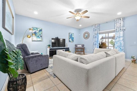 House in Ruskin, Florida 4 bedrooms, 230.58 sq.m. № 1767494 - photo 13