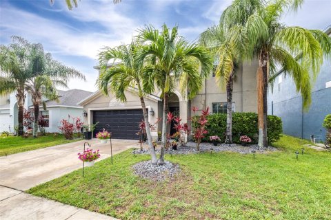 House in Ruskin, Florida 4 bedrooms, 230.58 sq.m. № 1767494 - photo 3