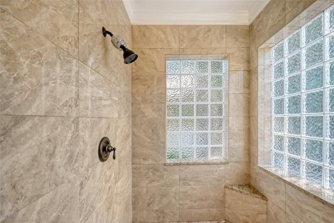 Купить виллу или дом в Сарасота, Флорида 9 комнат, 271.74м2, № 1556013 - фото 18