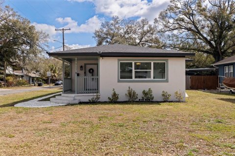 Villa ou maison à Tampa, Floride 3 chambres, 149.67 m2 № 2102746