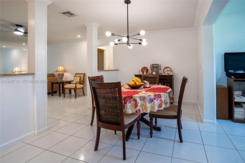 Villa ou maison à vendre à Boynton Beach, Floride: 2 chambres, 130.06 m2 № 2027365 - photo 4