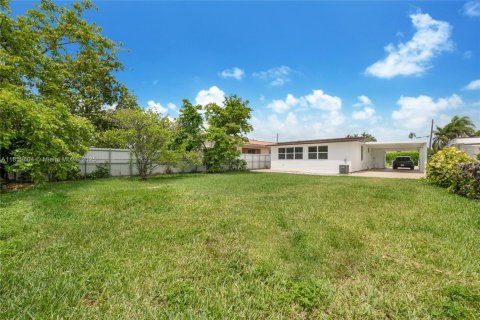 Casa en venta en Miami, Florida, 2 dormitorios, 106.56 m2 № 1888222 - foto 29