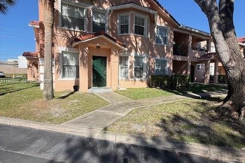 Copropriété à vendre à North Lauderdale, Floride: 3 chambres, 137.5 m2 № 2025508 - photo 1