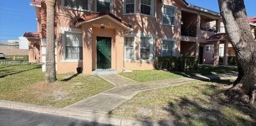 Condo à North Lauderdale, Floride, 3 chambres  № 2025508