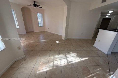 Copropriété à vendre à North Lauderdale, Floride: 3 chambres, 137.5 m2 № 2025508 - photo 23