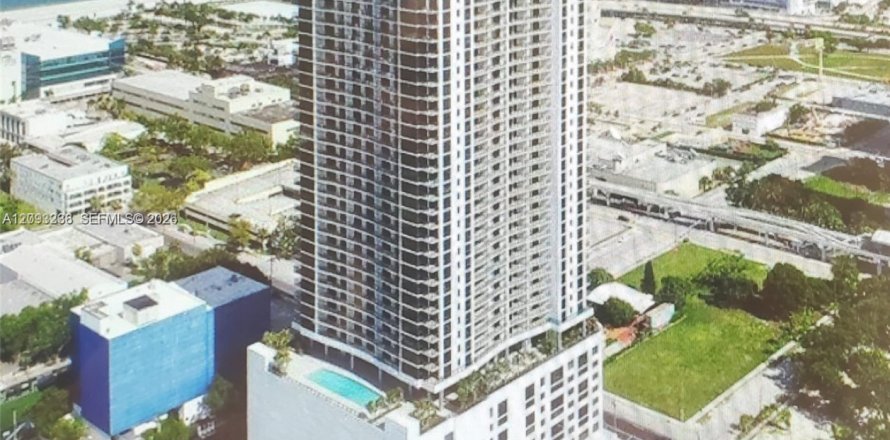 Studio à Condo à Miami, Floride  № 2387133