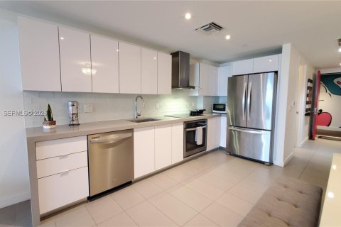 Copropriété à louer à Miami, Floride: 53.88 m2 № 2387133 - photo 24