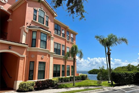 Condo à Clearwater, Floride, 2 chambres  № 2134079