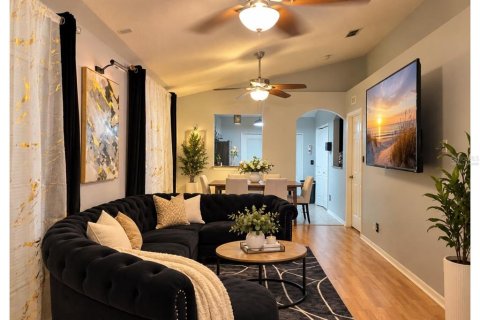 Villa ou maison à vendre à Apollo Beach, Floride: 3 chambres, 109.62 m2 № 2404729 - photo 5