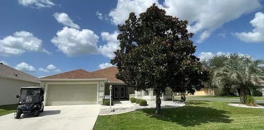 Casa en The Villages, Florida 2 dormitorios, 169.55 m2 № 1798034