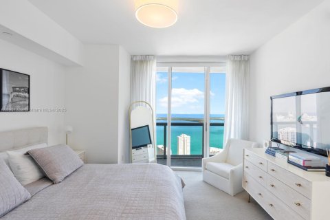 Condo in Miami, Florida, 1 bedroom  № 1953165 - photo 10