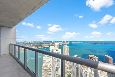 Condo in Miami, Florida, 1 bedroom  № 1953165 - photo 13