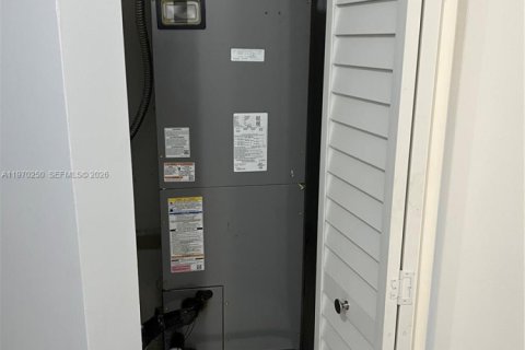 Townhouse in Miami Gardens, Florida 2 bedrooms, 121.89 sq.m. № 2032617 - photo 15