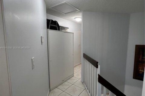 Townhouse in Miami Gardens, Florida 2 bedrooms, 121.89 sq.m. № 2032617 - photo 23