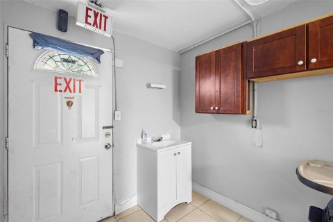 Immobilier commercial à vendre à Orlando, Floride: 206.15 m2 № 1377044 - photo 20