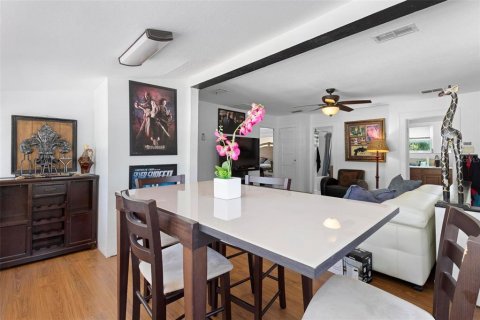 Immobilier commercial à vendre à Orlando, Floride: 206.15 m2 № 1377044 - photo 6
