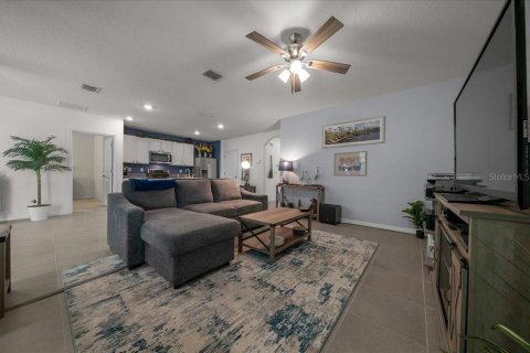 Casa en venta en Ocala, Florida, 3 dormitorios, 155.15 m2 № 1903594 - foto 12