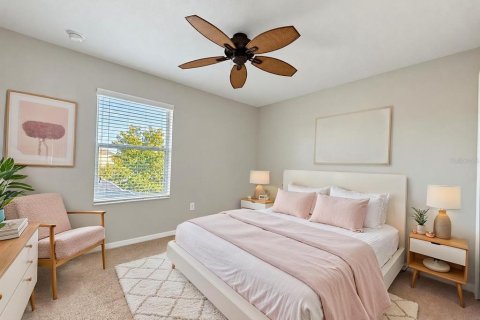 Townhouse in Winter Garden, Florida 3 bedrooms, 162.67 sq.m. № 2391542 - photo 14