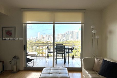 Снять в аренду кондоминиум в Майами, Флорида 2 спальни, 105.91м2, № 2032977 - фото 7