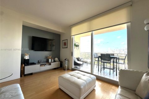 Снять в аренду кондоминиум в Майами, Флорида 2 спальни, 105.91м2, № 2032977 - фото 5