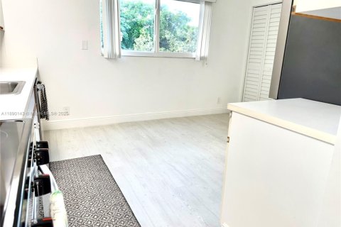 Купить кондоминиум в Коконат Крик, Флорида 2 спальни, 125.05м2, № 2019368 - фото 12