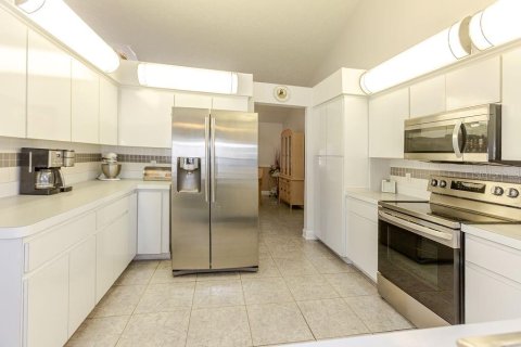 Villa ou maison à vendre à Spring Hill, Floride: 4 chambres, 230.77 m2 № 2304421 - photo 22