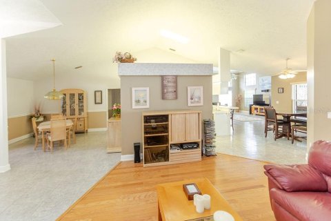 Villa ou maison à vendre à Spring Hill, Floride: 4 chambres, 230.77 m2 № 2304421 - photo 13