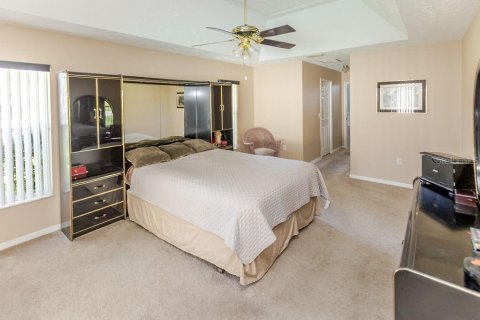 Villa ou maison à vendre à Spring Hill, Floride: 4 chambres, 230.77 m2 № 2304421 - photo 25