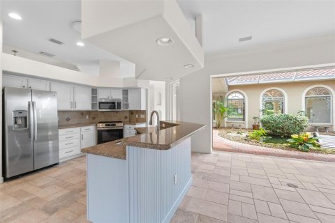 Villa ou maison à louer à Sarasota, Floride: 4 chambres, 315.59 m2 № 1901104 - photo 16