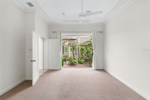 House in Sarasota, Florida 4 bedrooms, 315.59 sq.m. № 1901104 - photo 28