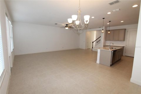 Adosado en alquiler en Apopka, Florida, 3 dormitorios, 200.76 m2 № 1915328 - foto 8