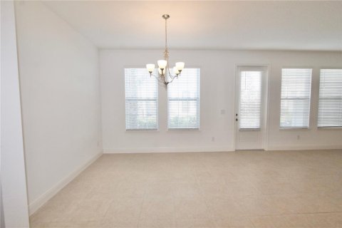 Adosado en alquiler en Apopka, Florida, 3 dormitorios, 200.76 m2 № 1915328 - foto 10